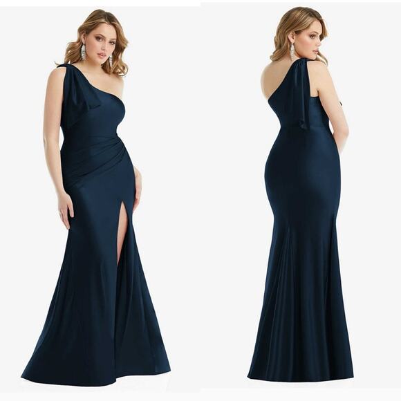 CYNTHIA & SAHAR Zaara One Shoulder Bow Satin Stretch Mermaid Gown Midnight Navy - Picture 1 of 8